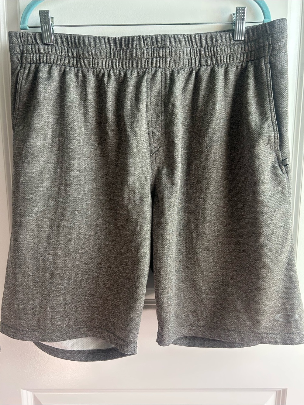 Oakley Men's Athletic Shorts - Heather Gray